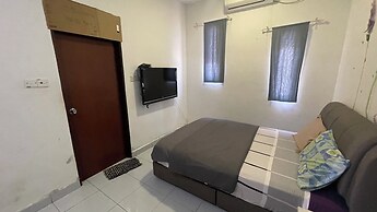 OYO 91026 M&H Hotel 2