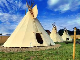 Teepee Camp Lounky