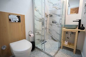 Cunda Mahmut Bey Konağı