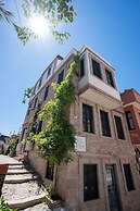 Cunda Mahmut Bey Konağı