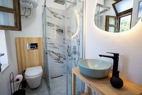 Cunda Mahmut Bey Konağı