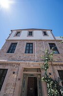 Cunda Mahmut Bey Konağı