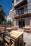 Cunda Mahmut Bey Konağı