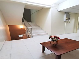 OYO 91031 House No 8