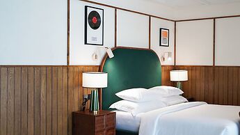 Sugar Marina Hotel -POP- Kata Beach