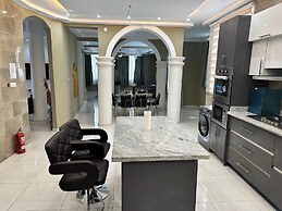 Nanani Luxury Villa - Kumasi