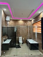 Nanani Luxury Villa - Kumasi