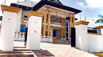 Nanani Luxury Villa - Kumasi