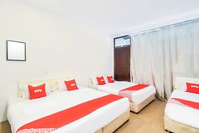 OYO 44017 L & C Premium Stay