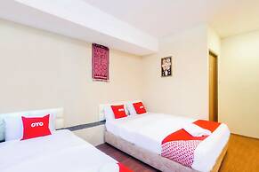 OYO 44017 L & C Premium Stay