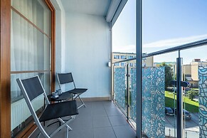 Cosy Kolobrzeg Apartment by Renters