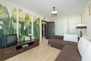 Cosy Kolobrzeg Apartment by Renters