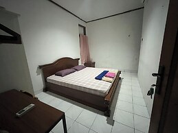 SPOT ON 94142 Al Fatih Residence Syariah 2