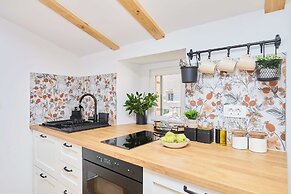 Hedera Estate, Hedera Studio 7