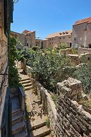 Hedera Estate, Hedera Studio 7