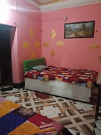 Goroomgo Nirmal Guest House Guwahati