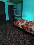 Goroomgo Nirmal Guest House Guwahati