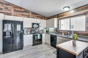 Modern Tucson Getaway w/ Private Pool & Fire Pit!