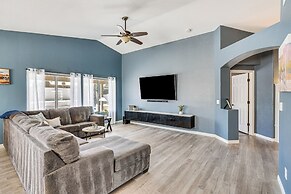 Modern Tucson Getaway w/ Private Pool & Fire Pit!