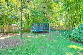 Historic Catskills Farmhouse: Ski, Hike & Relax!