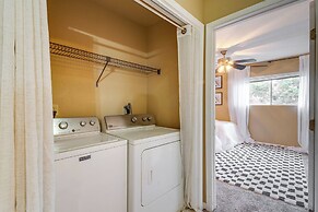 College Station Gem w/ Pool Access Near University