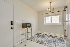 Walk to Train: Convenient Skokie Condo!