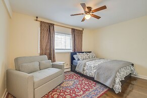 Walk to Train: Convenient Skokie Condo!