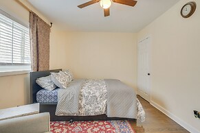 Walk to Train: Convenient Skokie Condo!