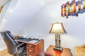 Rockville Home w/ Spacious Yard: 17 Mi to DC!