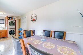 Rockville Home w/ Spacious Yard: 17 Mi to DC!