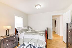 Rockville Home w/ Spacious Yard: 17 Mi to DC!