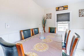 Rockville Home w/ Spacious Yard: 17 Mi to DC!