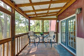 Quitman Lakefront Cabin w/ Screened Porch & Grill!