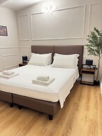 El Roy Garden Rooms