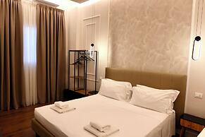 El Roy Garden Rooms