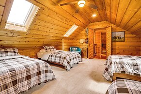 Picturesque Lake Elmo Cottage w/ Fire Pits!