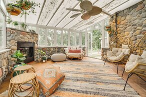 Picturesque Lake Elmo Cottage w/ Fire Pits!