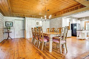 Picturesque Lake Elmo Cottage w/ Fire Pits!