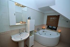 Castle of Poseidon by Frangki