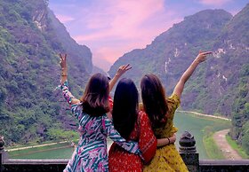 Room in House - Trang An Ao Dai Homestay - Triple Room With Field View