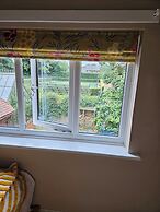 Cosy Cottage Retreat Next to Famous White Horse!