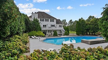 Enchanting Paradise With Pool & Hot Tub 4 Bedroom Home by RedAwning