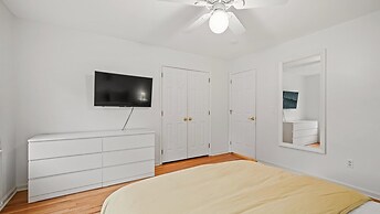 Enchanting Paradise With Pool & Hot Tub 4 Bedroom Home by RedAwning