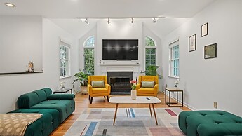 Enchanting Paradise With Pool & Hot Tub 4 Bedroom Home by RedAwning