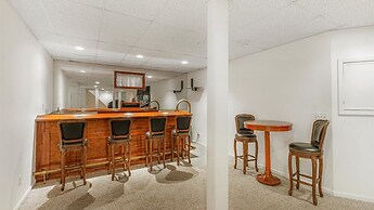 Enchanting Paradise With Pool & Hot Tub 4 Bedroom Home by RedAwning