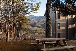 Rustic 1br Condo In Gatlinburg 1 Bedroom Apts by RedAwning
