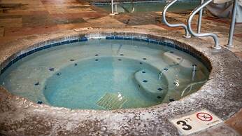 Rustic 1br Condo In Gatlinburg 1 Bedroom Apts by RedAwning