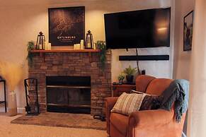 Rustic 1br Condo In Gatlinburg 1 Bedroom Apts by RedAwning