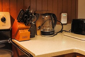 Rustic 1br Condo In Gatlinburg 1 Bedroom Apts by RedAwning