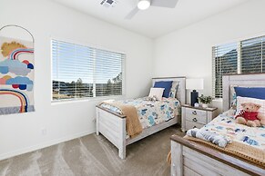 Breezy Pines Getaway 3 Bedroom Home by RedAwning